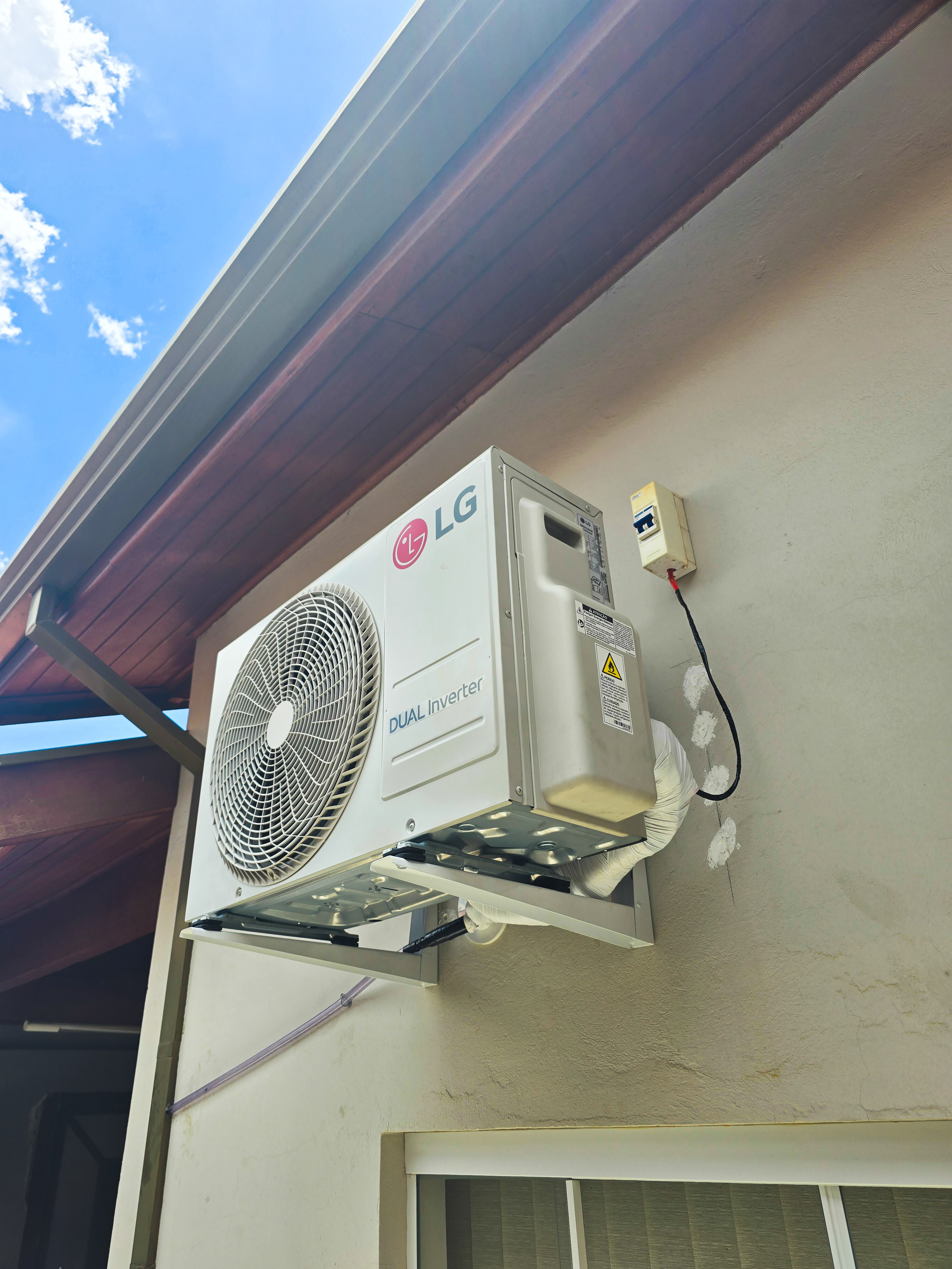 Ar Condicionado LG Dual Inverter - Porcino Instalação de ar condicionado LG Dual Inverter em São José do Rio Preto pela Porcino